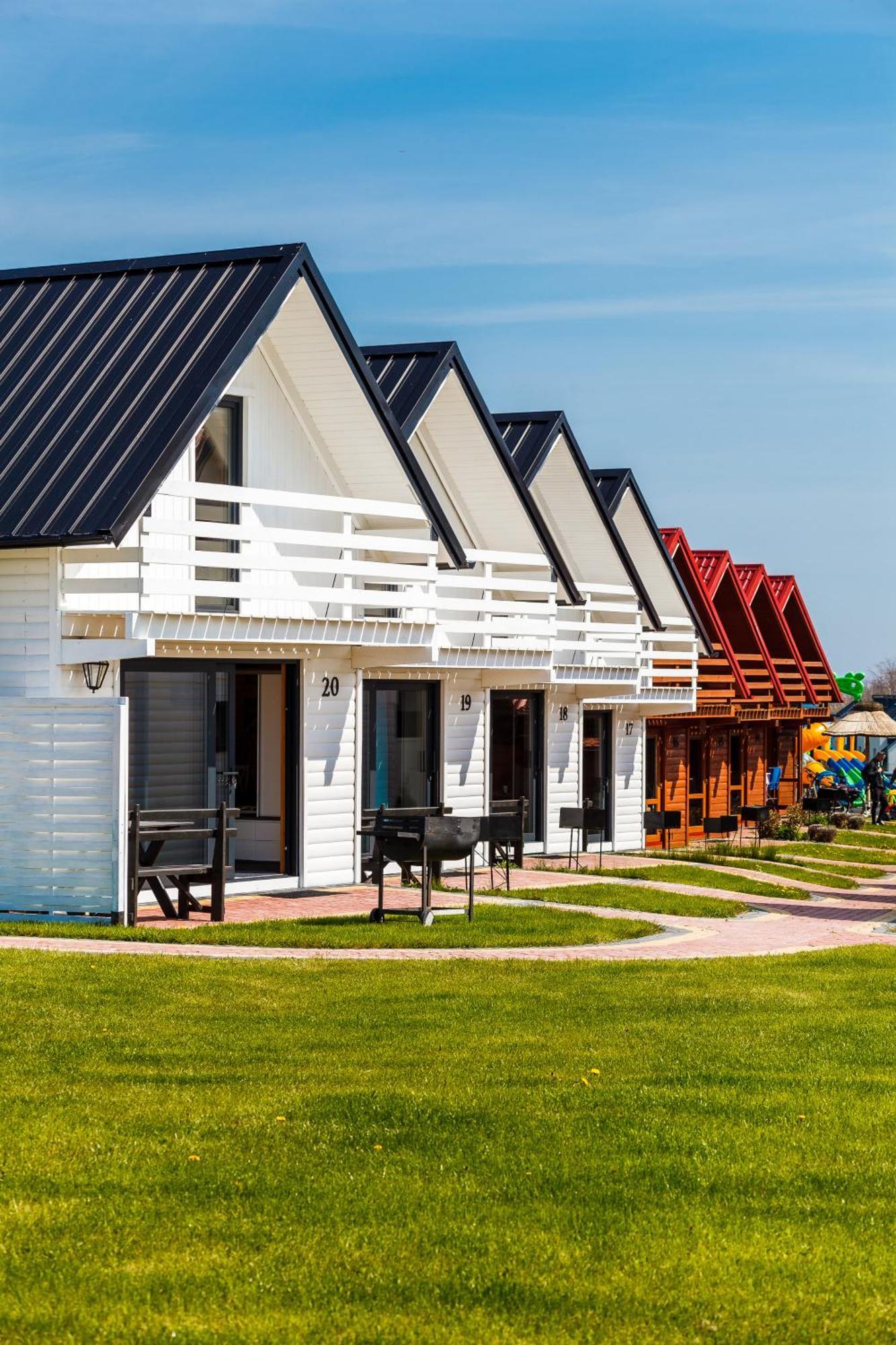 Arkadia Holiday - Domki Letniskowe Wladyslawowo Exterior foto